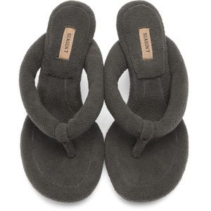 Yeezy Fleece Thong Sandal Season 7
